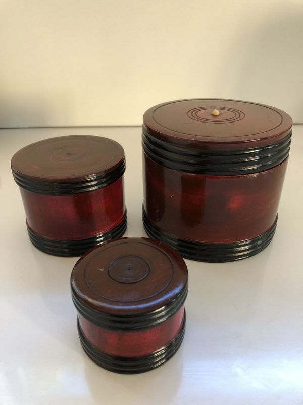 Håndlaget indisk vintage boks  