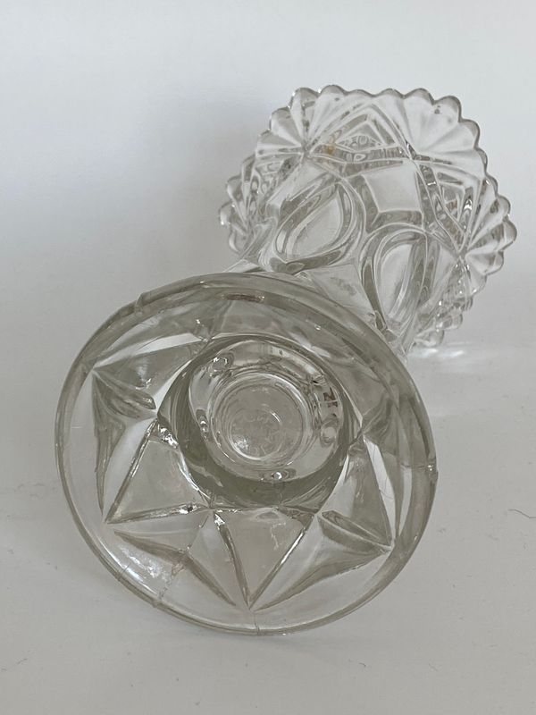 Blomstervase pressglass Hadeland