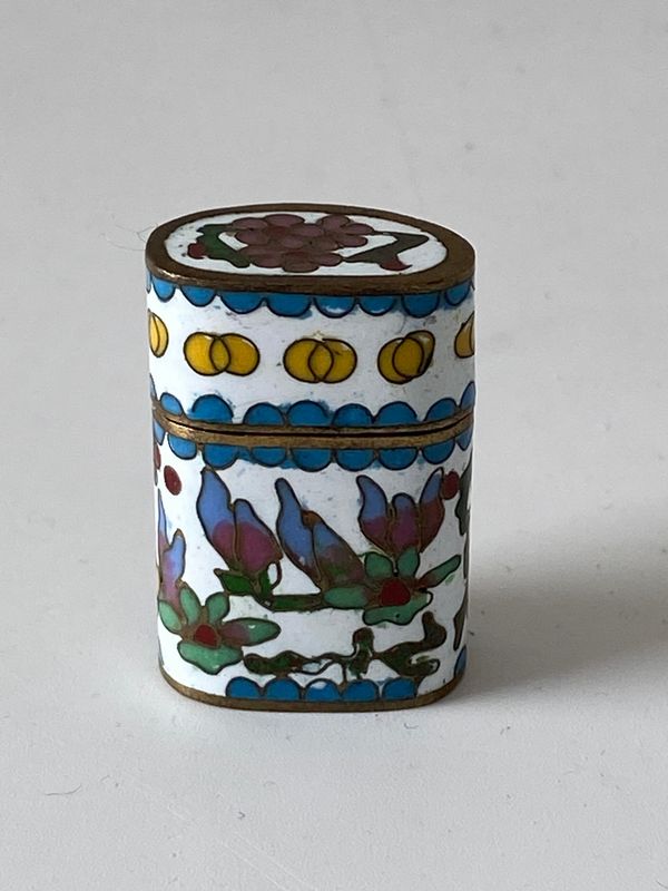 Miniatyr  cloisonné beholdere   