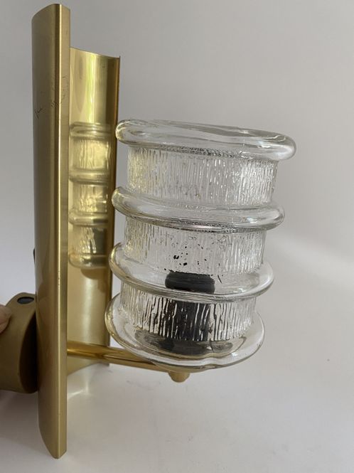 Hovedbilde Vegglampe i messing og glass