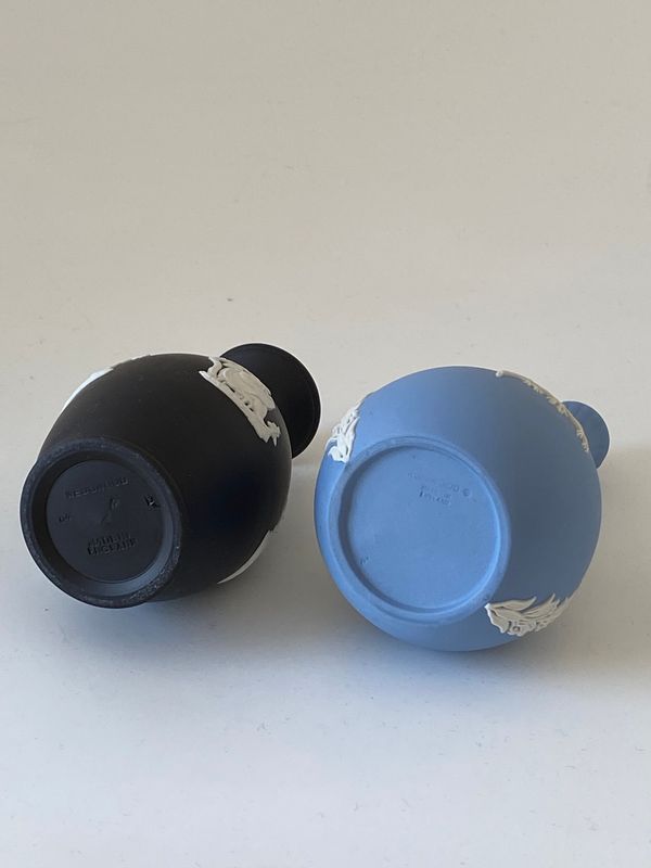 Wedgwood Jasperware minivaser