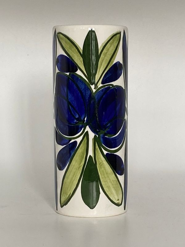 Sylinderformet vase Inger Waage 
