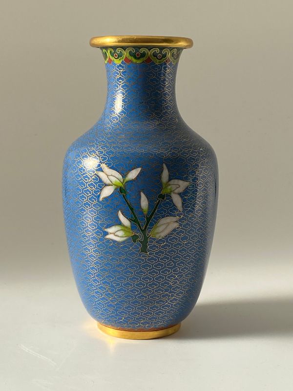 Kinesisk vase i Cloisonné 