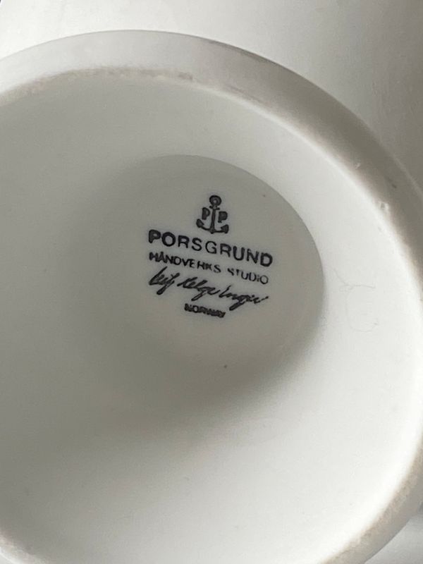 Vinhøne  PP Studioarbeid  Leif Helge Enger 