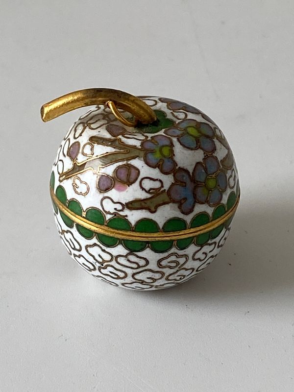 Miniatyr  cloisonné beholdere   